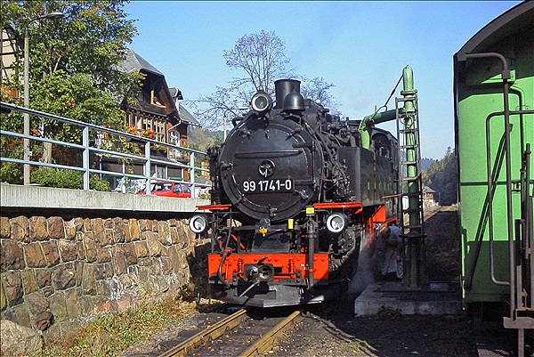 Foto:: DR 99 1741-0 / Kipsdorf / 20.10.2001 (Foto,Fotos,Bilder,Bild,)