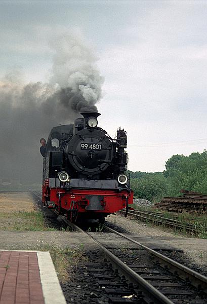 Foto:: DR 99 4801-9 / Putbus / 06.07.2002 (Foto,Fotos,Bilder,Bild,)