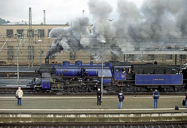 Foto:: KBStB 3673 (18 678) / Limburg / 06.10.2002 (Foto,Fotos,Bilder,Bild,)