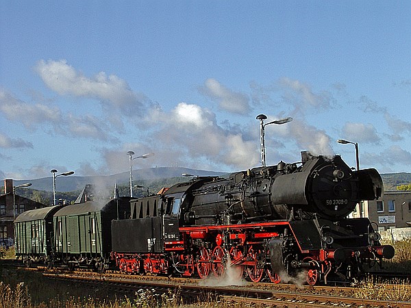 Foto:: DR 50 3708-0 / Wernigerode / 12.10.2003 (Foto,Fotos,Bilder,Bild,)
