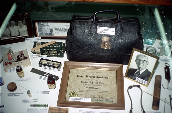 Foto:: Cracker Trail Museum / Zolfo Springs, Fl / 15.07.2005 (Foto,Fotos,Bilder,Bild,)