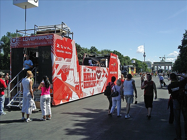 Foto:: Reisen / Berlin / 14.06 - 16.07.2006 (Foto,Fotos,Bilder,Bild,)