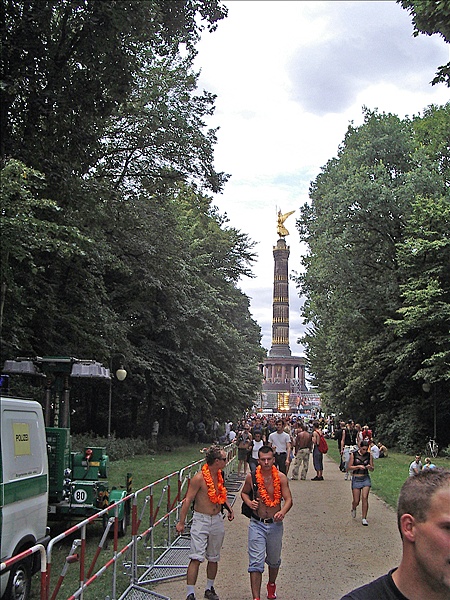 Foto:: Reisen / Berlin / 14.06 - 16.07.2006 (Foto,Fotos,Bilder,Bild,)