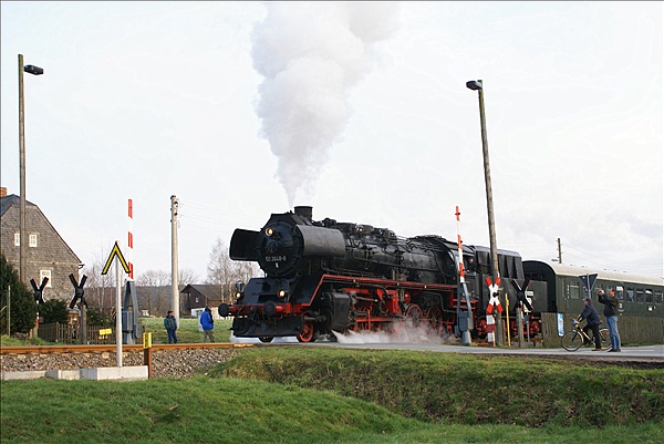 Foto:: DR 50 3648-8 + DR 65 1049-9 / Chemnitz - Dorfchemnitz / 12.04.2008 (Foto,Fotos,Bilder,Bild,)