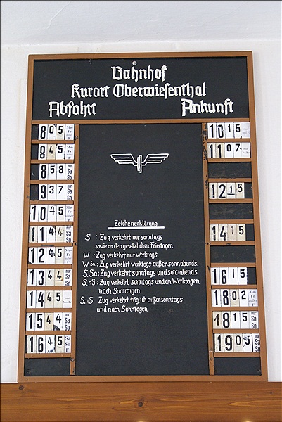 Foto:: Abfahrtstafel/ Oberwiesenthal / 13.04.2008 (Foto,Fotos,Bilder,Bild,)