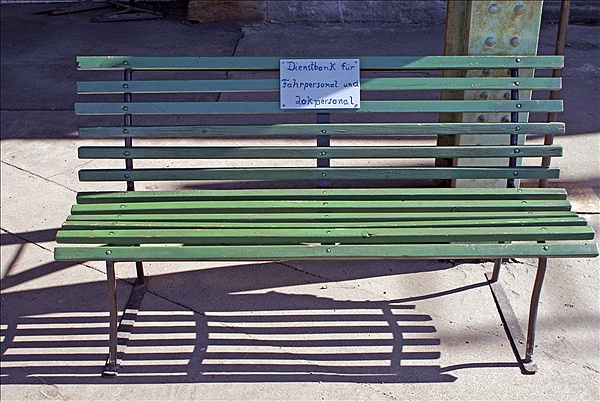Foto:: Erster Besuch nach Wiedereroeffnung / Weisseritztalbahn / April 2009 (Foto,Fotos,Bilder,Bild,)