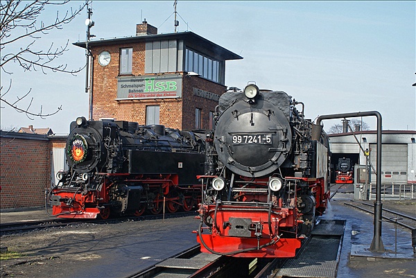 Foto:: DR 99 7239-9 + DR 99 7241-5 + DR 99 7245-6 / Wernigerode / 24.04 (Foto,Fotos,Bilder,Bild,)