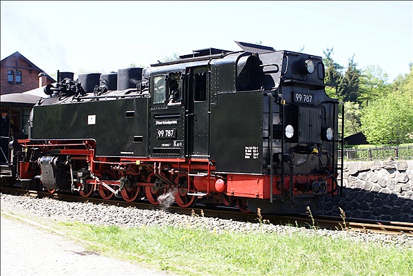 Foto:: DR 99 787 / Bertsdorf / 01.05.2011 (Foto,Fotos,Bilder,Bild,)