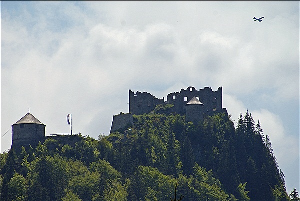 Foto:: Burg Ehrenberg Reutte / Reutte / 13.05.2011 (Foto,Fotos,Bilder,Bild,)
