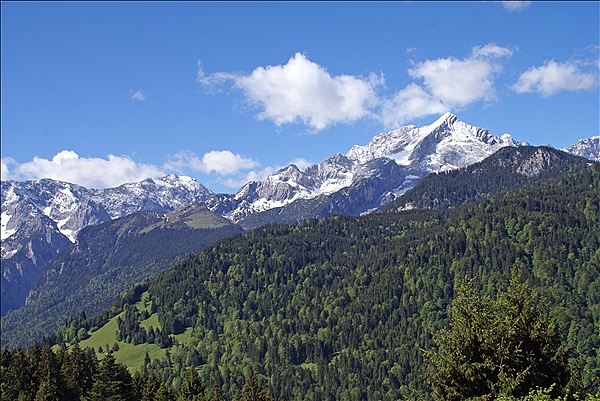 Foto:: Eckbauerbahn / Garmisch-Partenkirchen / 18.05.2011 (Foto,Fotos,Bilder,Bild,)