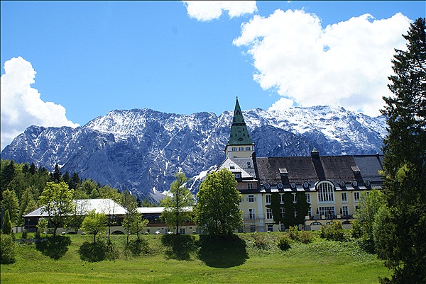 Foto:: Schloss Elmau / Elmau / 18.05.2011 (Foto,Fotos,Bilder,Bild,)