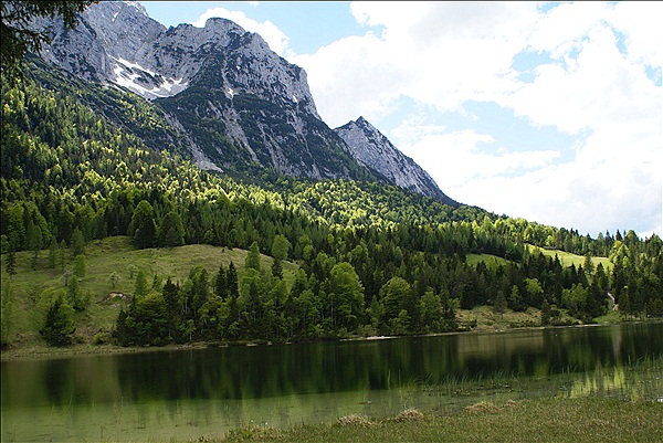 Foto:: Ferchensee / Mittenwald / 18.05.2011 (Foto,Fotos,Bilder,Bild,)