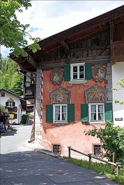 Foto:: Ort / Mittenwald / 19.05.2011 (Foto,Fotos,Bilder,Bild,)