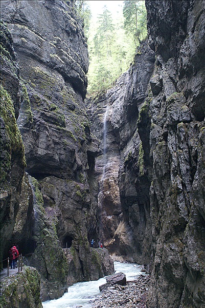 Foto:: Partnachklamm / Garmisch-Partenkirchen / 04.05.2013 (Foto,Fotos,Bilder,Bild,)