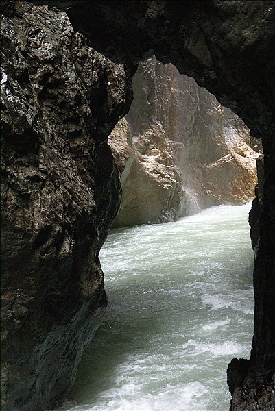 Foto:: Partnachklamm / Garmisch-Partenkirchen / 04.05.2013 (Foto,Fotos,Bilder,Bild,)