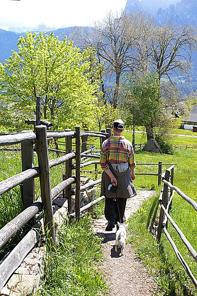 Foto:: Wanderung / Maria Saal / 08.05.2013 (Foto,Fotos,Bilder,Bild,)