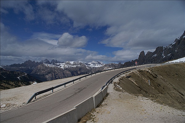 Foto:: Fahrt / Sellapass / 13.05.2013 (Foto,Fotos,Bilder,Bild,)