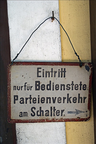 Foto:: Schild / Gruenburg / 13.07.2013 (Foto,Fotos,Bilder,Bild,)
