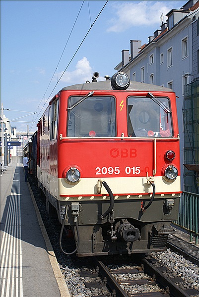 Foto:: OeBB 2095.015 (Foto,Fotos,Bilder,Bild,)