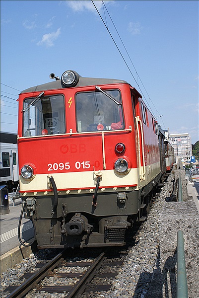Foto:: OeBB 2095.015 (Foto,Fotos,Bilder,Bild,)