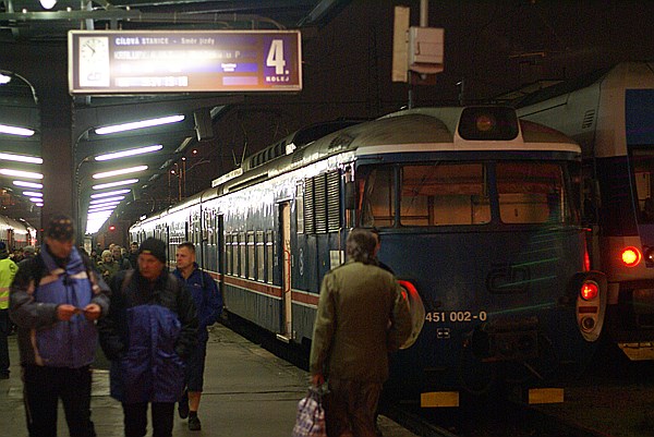 Foto:: CD 451 002-0 / Prag / 11.12.2013 (Foto,Fotos,Bilder,Bild,)