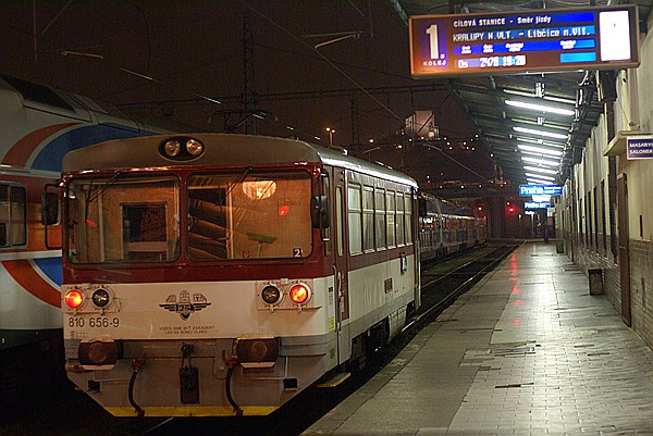 Foto:: CD 810 656-9 / Prag / 11.12.2013 (Foto,Fotos,Bilder,Bild,)