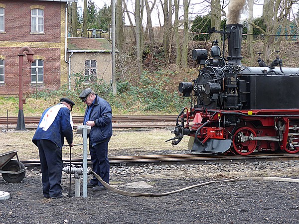 Foto:: DR 99 1574-5 / Oschatz - Mügeln - Glossen / 28.12.2013 (Foto,Fotos,Bilder,Bild,)