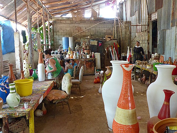 Foto:: Toepferei / Santiago de los Caballeros (Foto,Fotos,Bilder,Bild,)