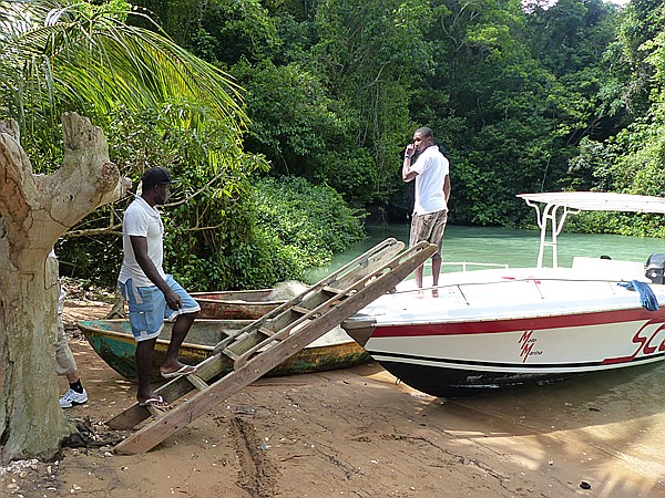Foto:: Nationalpark / Los Haitises / 13.06.2014 (Foto,Fotos,Bilder,Bild,)