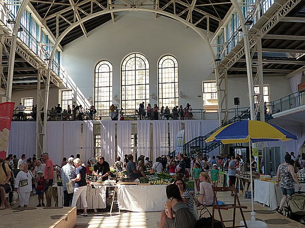 Foto:: Markthalle / Bratislava / 18.07.2014 (Foto,Fotos,Bilder,Bild,)