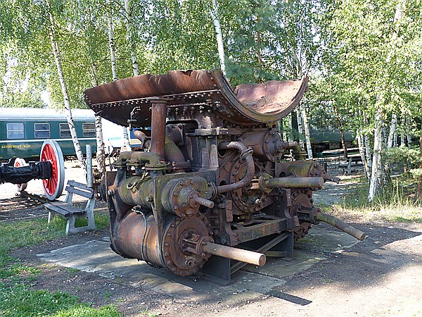 Foto:: Zylinderblock / Luzna u Rakovnika / 20.07.2014 (Foto,Fotos,Bilder,Bild,)