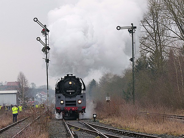Foto:: DR 01 0509-8 / Scherfede / 21.03.2015 (Foto,Fotos,Bilder,Bild,)