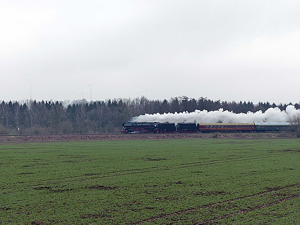 Foto:: DR 01 0509-8 / Wickede (Ruhr) / 21.03.2015 (Foto,Fotos,Bilder,Bild,)