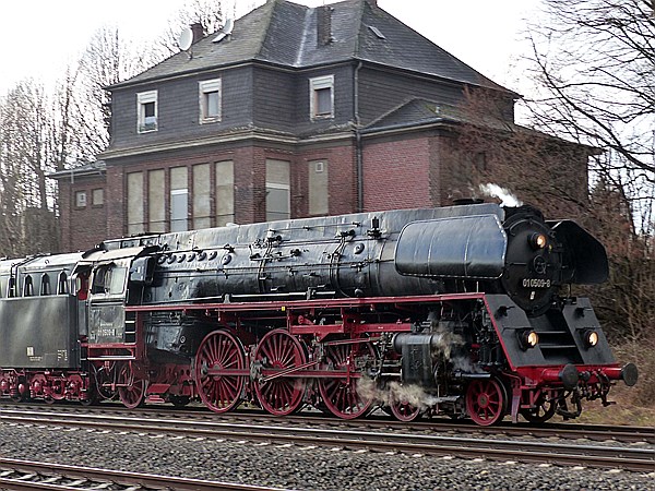 Foto:: DR 01 0509-8 / Schwerte Ost / 21.03.2015 (Foto,Fotos,Bilder,Bild,)