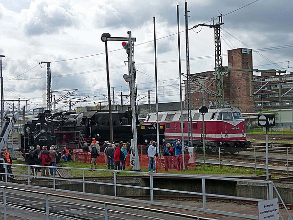 Foto:: 52 8154-8 + 118 770-7 / Dresden / 17.04.2015 (Foto,Fotos,Bilder,Bild,)