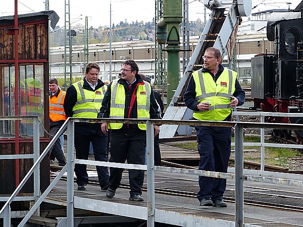 Foto:: Sicherheitspersonal / Dresden / 17.04.2015 (Foto,Fotos,Bilder,Bild,)