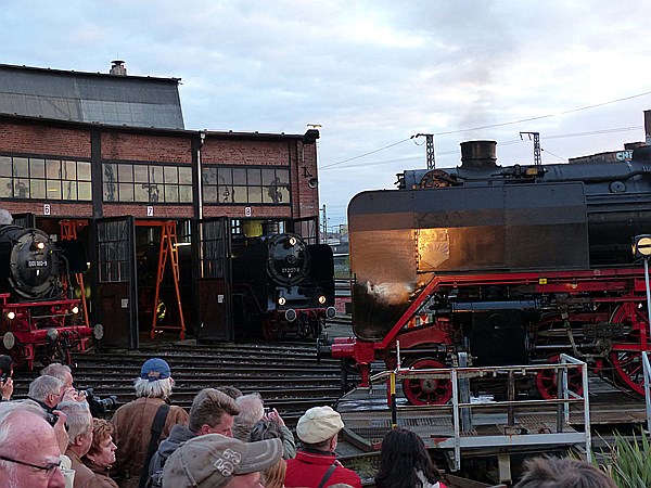 Foto:: 001 180-9 + 01 2137-6 + 01 2066-7 / Dresden / 17.04.2015 (Foto,Fotos,Bilder,Bild,)