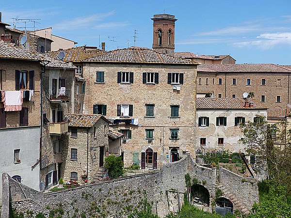 Foto:: Stadtansichten / Volterra / 08.05.2015 (Foto,Fotos,Bilder,Bild,)