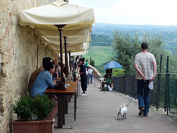 Foto:: Stadtansichten / San Gimignano / 08.05.2015 (Foto,Fotos,Bilder,Bild,)