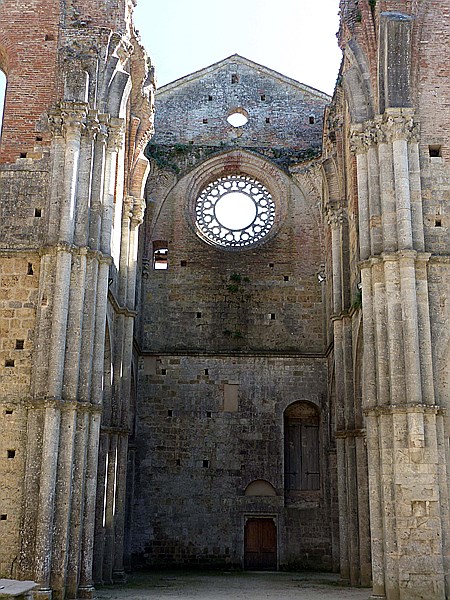 Foto:: Ruine Abbazia San Galgano / Chiusdino / 10.05.2015 (Foto,Fotos,Bilder,Bild,)