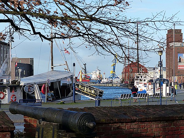 Foto:: Backfischstand / Wismar / 12.12.2015 (Foto,Fotos,Bilder,Bild,)