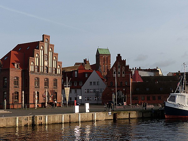 Foto:: Alter Hafen / Wismar 12.12.2015 (Foto,Fotos,Bilder,Bild,)