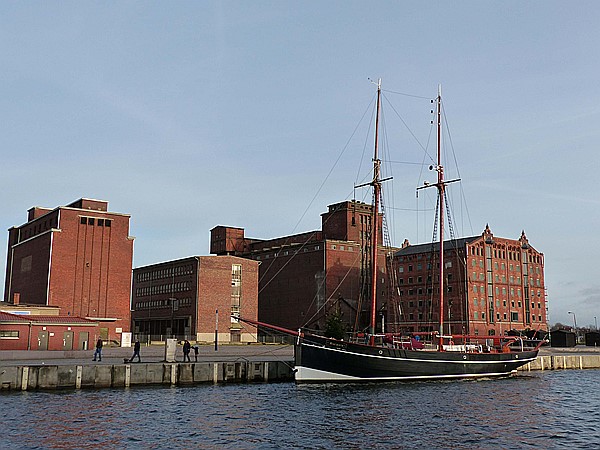 Foto:: Alter Hafen / Wismar / 12.12.2015 (Foto,Fotos,Bilder,Bild,)