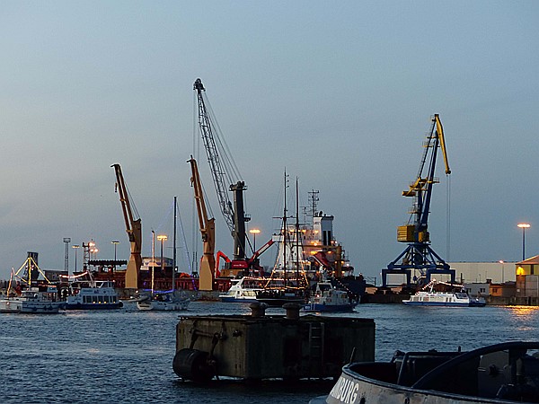 Foto:: Lichterfahrt / Wismar / 13.12.2015 (Foto,Fotos,Bilder,Bild,)