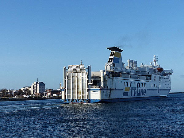 Foto:: Wanderung Hohe Duene / Rostock / 04.02.2016 (Foto,Fotos,Bilder,Bild,)