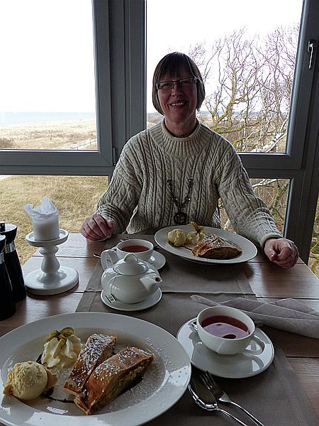 Foto:: Teatime / Markgrafenheide / 06.02.2016 (Foto,Fotos,Bilder,Bild,)