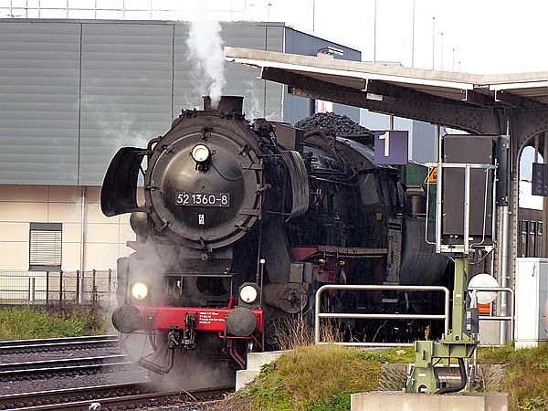 Foto:: DR DR 52 1360-8 / Bad Salzungen / 27.10.2017 (Foto,Fotos,Bilder,Bild,)
