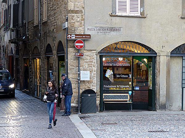 Foto:: Rundgang / Bergamo / 13.04.2018 (Foto,Fotos,Bilder,Bild,)