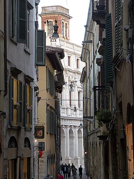 Foto:: Rundgang / Bergamo / 13.04.2018 (Foto,Fotos,Bilder,Bild,)