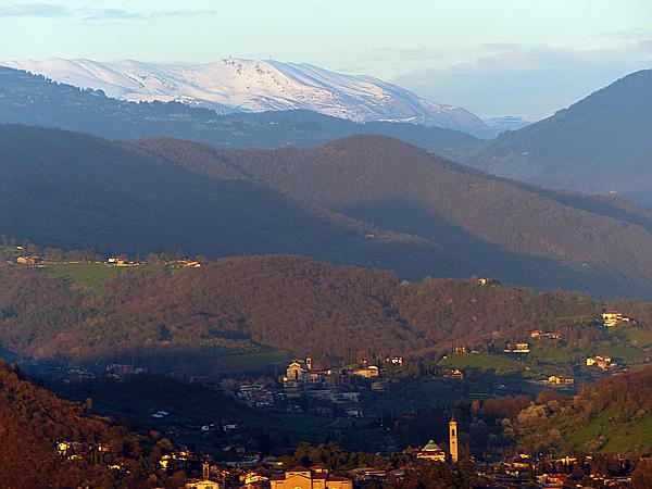 Foto:: Rundgang / Bergamo / 13.04.2018 (Foto,Fotos,Bilder,Bild,)